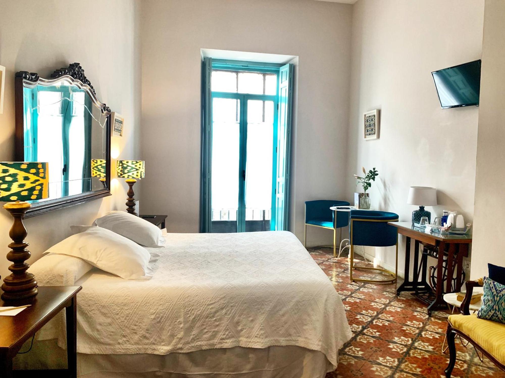 Grand Deluxe Double Room